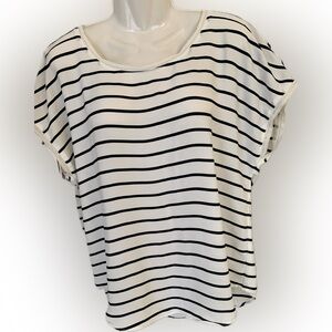 Banana Republic White with Black Horizontal Stripes Lace Trim Top Women’s M NEW